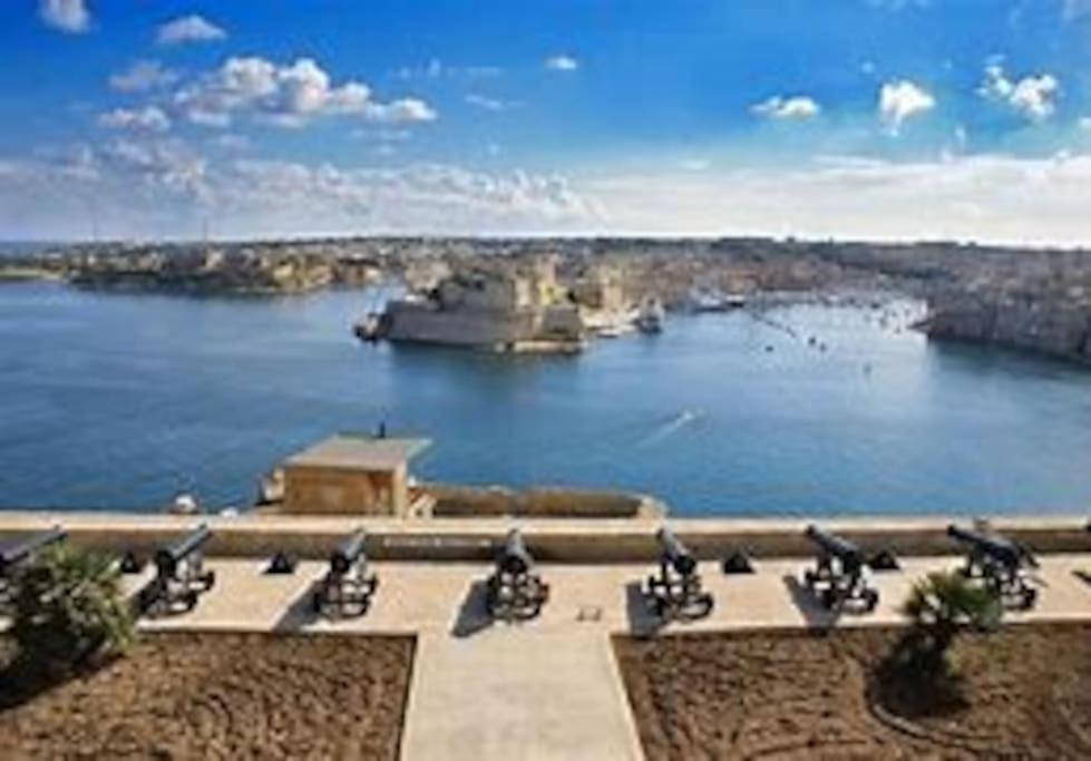 סיינט פול ביי St Paul'S Bay Central Apartment In Qawra מראה חיצוני תמונה